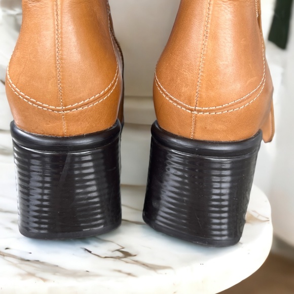 Clarks Y2K Tan Leather Heel Square Toe Boots Size 9.5 - Picture 8 of 14